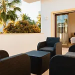 Spacious House With Pool, Garden And Solarium In Las Chapas, Marbella
